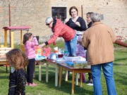 Čarodějnické odpoledne s rodiči na školní zahradě